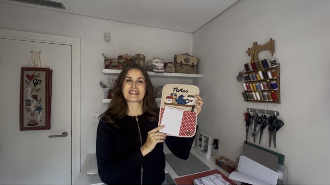 Portanotas para la cocina